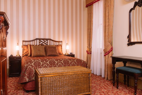 Hadley's Orient Hotel - Broome Tourism 7