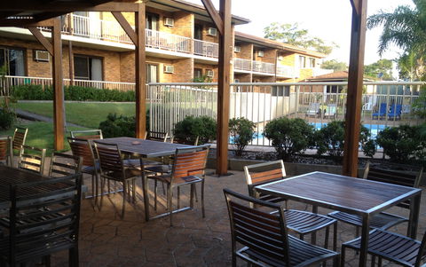 Hawks Nest Motel - Broome Tourism 2