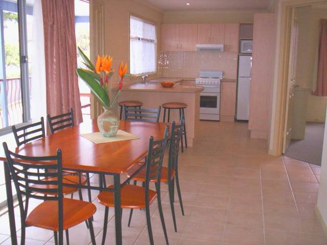  Broome Tourism