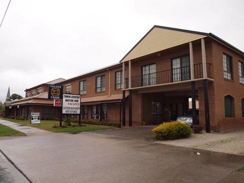 Holbrook Town Centre Motor Inn - Broome Tourism 0