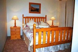 Jupiter Lodge Holiday Apartments - Broome Tourism 0