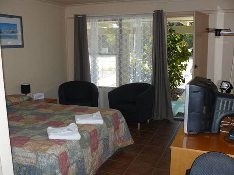 Jurien Bay Hotel Motel - Broome Tourism 3