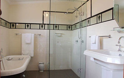 Lawson's Cottage - Broome Tourism 1
