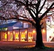 Lindenwarrah Hotel  Restaurant - Broome Tourism