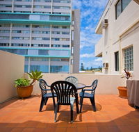 Manly Beach Holiday  Executive Apartments - Broome Tourism