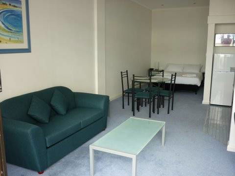 Manly Beach Holiday & Executive Apartments - Broome Tourism 1