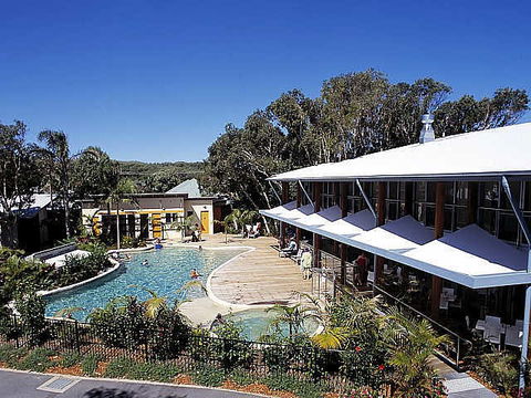 Mobys Beachside Retreat - Broome Tourism 0