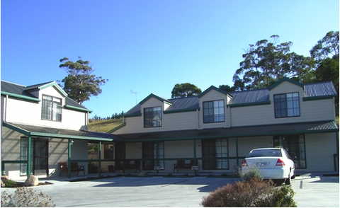 Queechy Cottages & Motels - Broome Tourism 0