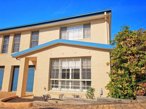 Seaview - Broome Tourism 74
