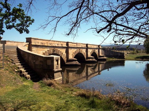 Ross Motel & Caravan Park - Broome Tourism 0