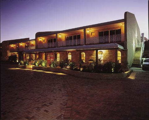 Hermitage Campbelltown - Broome Tourism 1