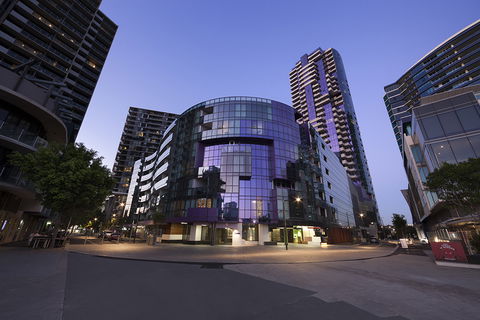 The Sebel Residences Melbourne Docklands - Broome Tourism 1