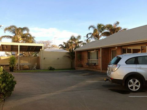 Town Centre Holiday Apartments - Broome Tourism 3