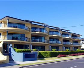 The Cove Apartments Yamba - Broome Tourism 0