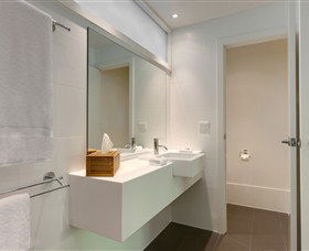 Hamilton Island Palm Bungalows - Broome Tourism 2