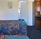 Adrian Motel - Forbes - Broome Tourism