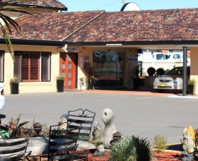 Quality Inn Country Plaza Queanbeyan - Queanbeyan - Broome Tourism 0