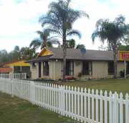 Gayndah A Motel - Broome Tourism
