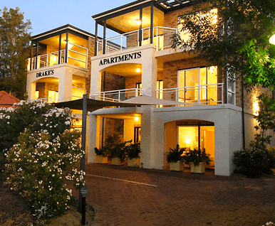 Drakes Apartments With Cars - Broome Tourism 3