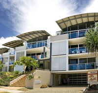 Aqua Promenade Beachfront Apartments