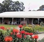Between The Bays Retreat - Broome Tourism