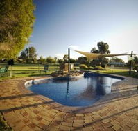 Howlong Country Golf Club Motel - Broome Tourism