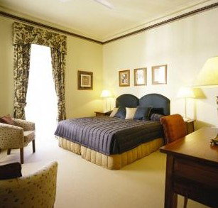 Royal Exchange Hotel - Broome Tourism 2