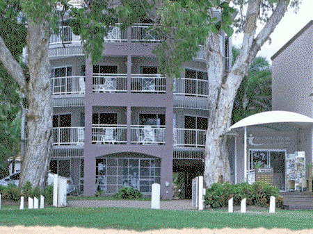 Coral Horizons Beachfront Apartments - Broome Tourism 0
