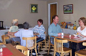 Best Western Garden Court Motel - Broome Tourism 5