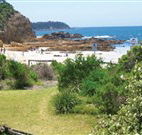 60s Beach House Tomakin - Broome Tourism