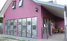 Magenta Cottage Accommodation And Art Studio - Broome Tourism 3
