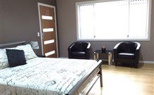 Shellharbour Village Escape - - Broome Tourism 3