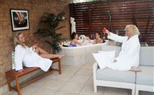 Sunny Hill Retreat Accommodation And Day Spa - - Broome Tourism 1