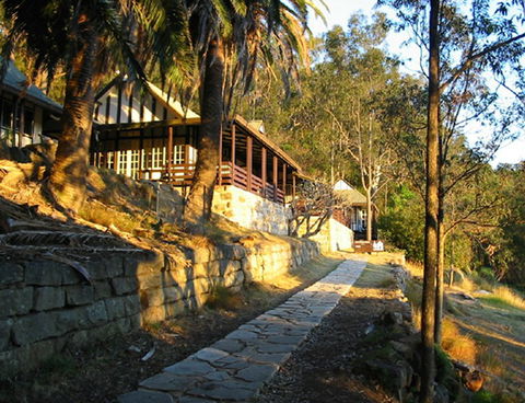 Sydney - Pittwater YHA - Broome Tourism 1