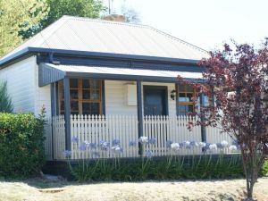Pilcher Cottage - Broome Tourism 9