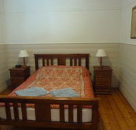 About Town Cottages - Yellow Gum Cottage - Broome Tourism