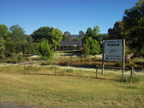 Colonial Inn Guest Rooms - Broome Tourism 0