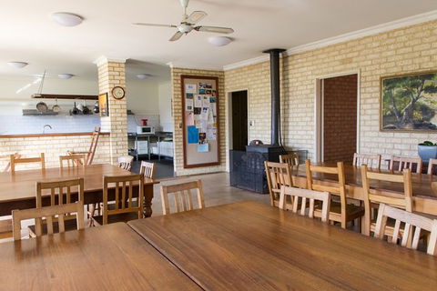 Augusta - Cape Leeuwin YHA - Broome Tourism 1