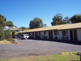 Killarney Sundown Motel And Tourist Park - Broome Tourism 0