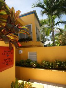 The Pavilions - Broome Tourism 3