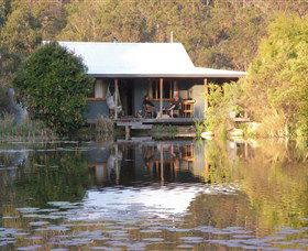Barney Creek Vineyard Cottages - Broome Tourism 0