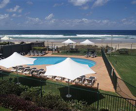The Breakers - Broome Tourism 3