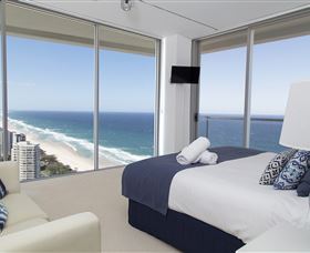 ULTIQA Air On Broadbeach - Broome Tourism 0