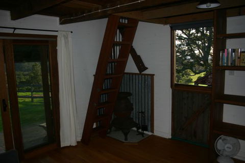 Kilfeacle Farm Cottage - Broome Tourism 4