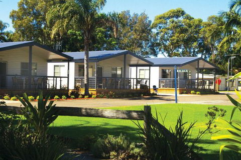 Smuggler's Cove Holiday Village - Broome Tourism 1