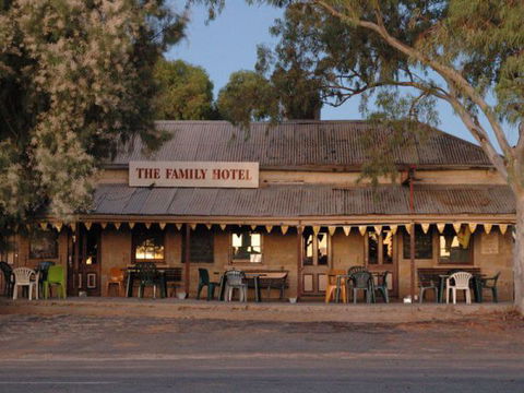 The Family Hotel - Broome Tourism 3
