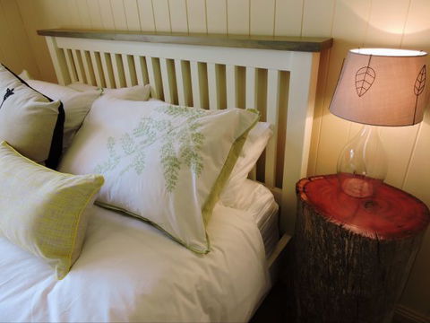 The Guesthouse: Hill End - Broome Tourism 2