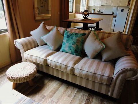 The Guesthouse: Hill End - Broome Tourism 4