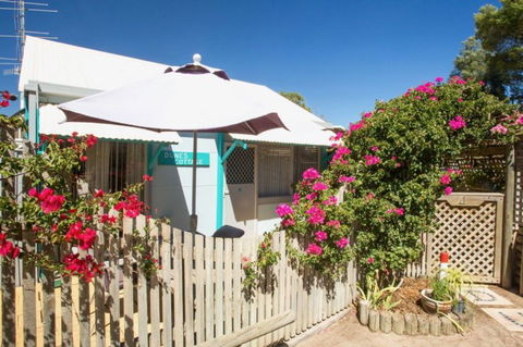 Dunes Cottage - Broome Tourism 5