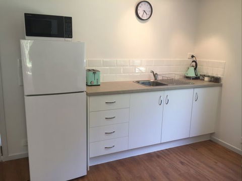 Blackwattle Farm Bed And Breakfast And Farm Stay - Broome Tourism 3
